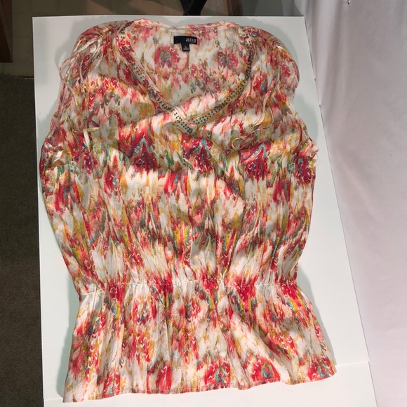 a.n.a Sleeveless Blouse - Picture 2 of 7